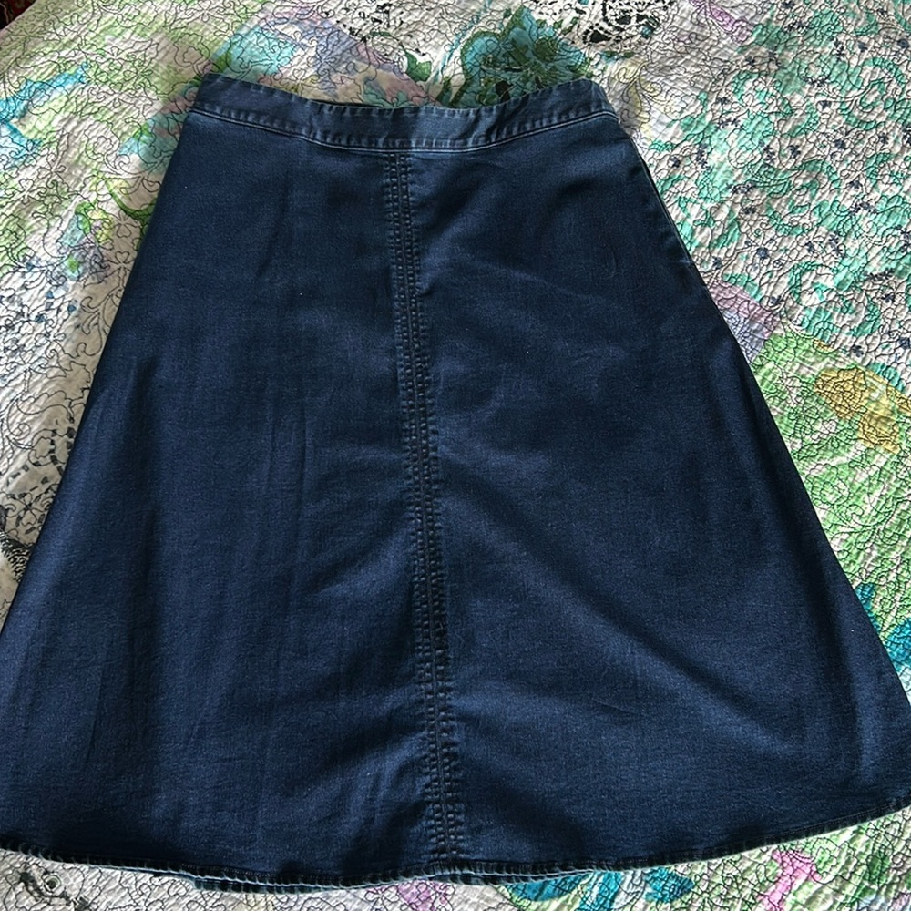 Liz Clairborne Jean skirt- midi- super soft- size 12
